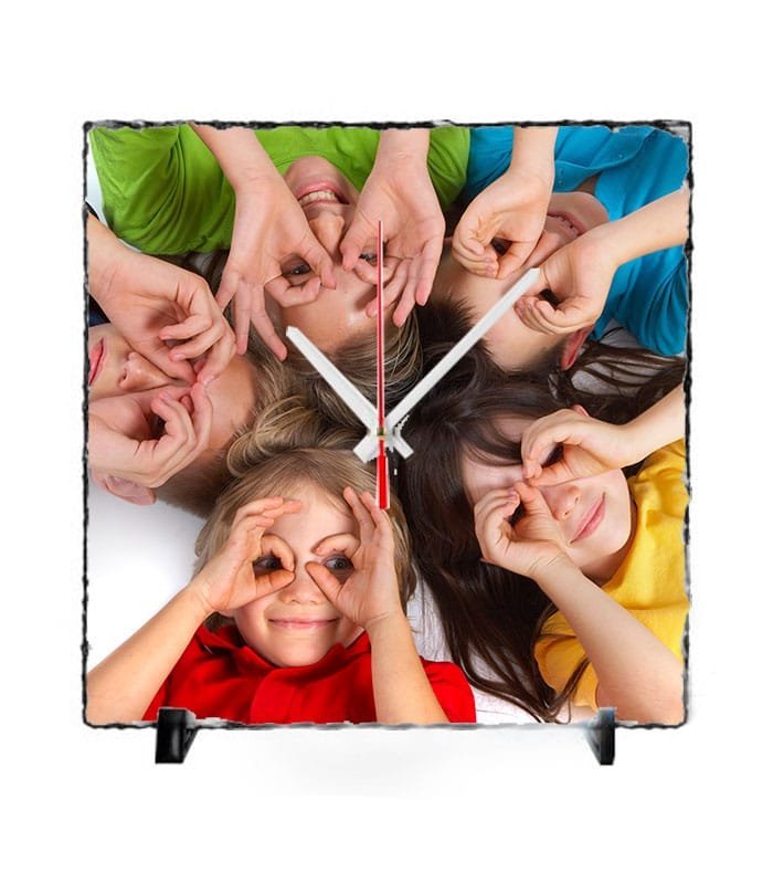 Reloj personalizado con fotos en pizarra cuadrado
